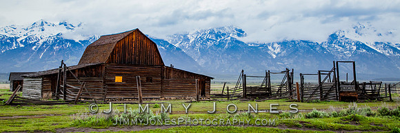 Moulton Barn ~ Mormon Row - Grand Tetons - BS/P0106