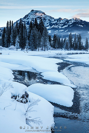 Soda Butte Creek in Round Prairie